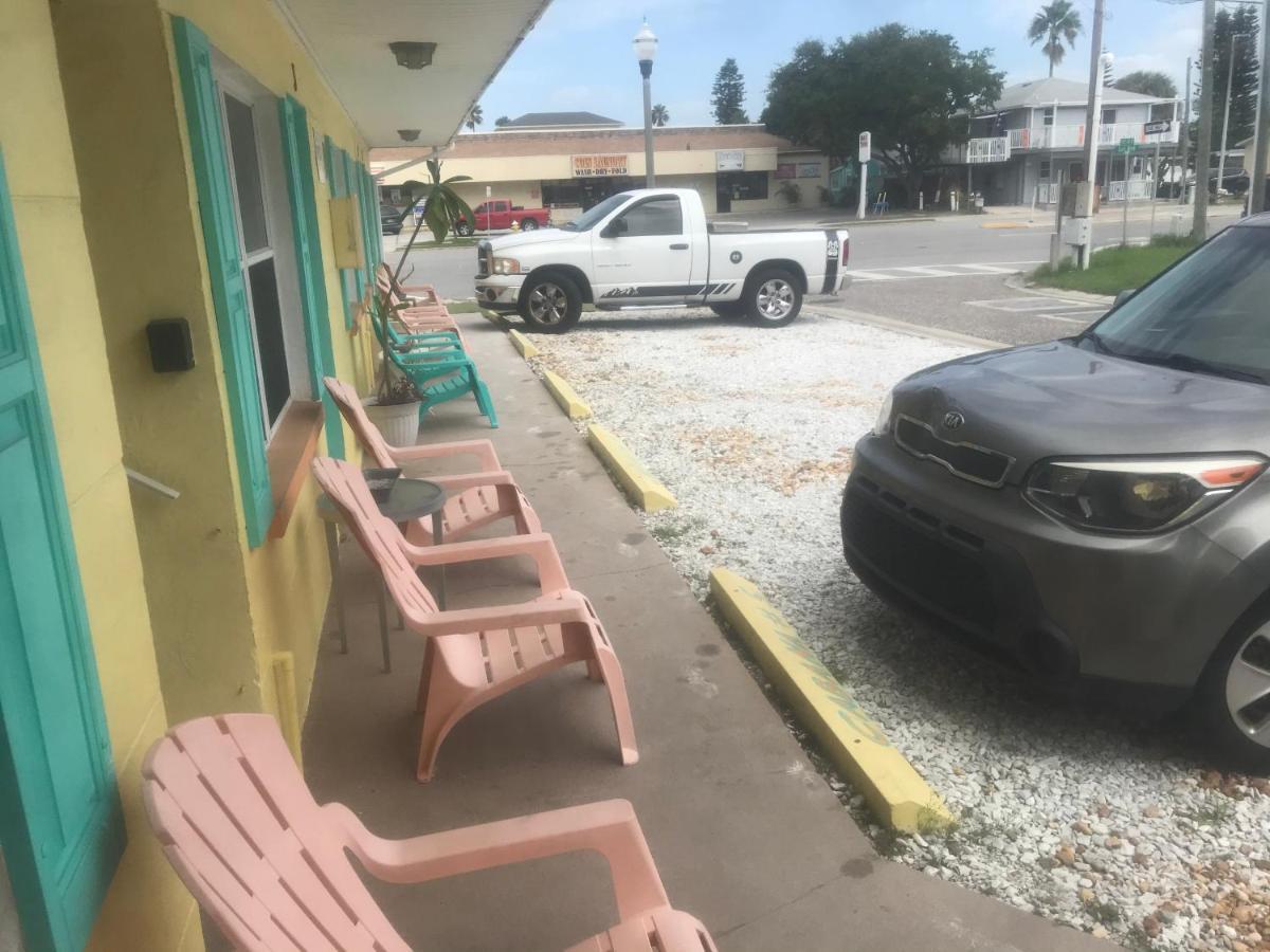Michaels Surfside Cabanas Клиъруотър Бийч Екстериор снимка