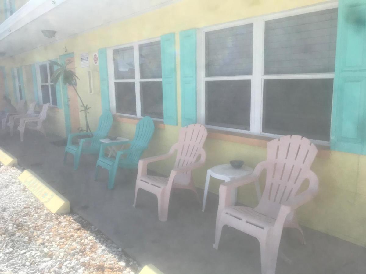 Michaels Surfside Cabanas Клиъруотър Бийч Екстериор снимка